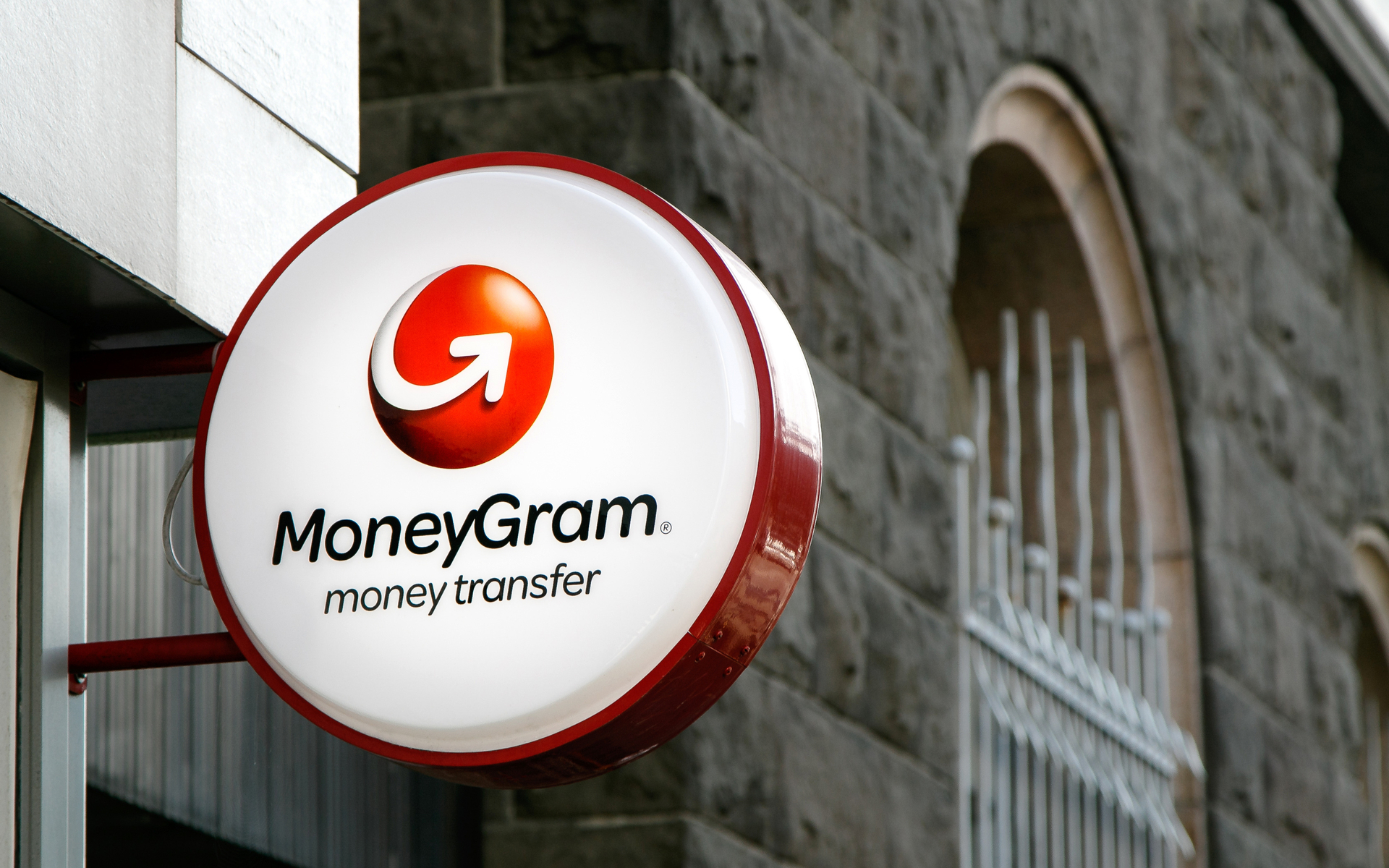 MoneyGram разорвала сотрудничество с Ripple и покинула рынок РФ