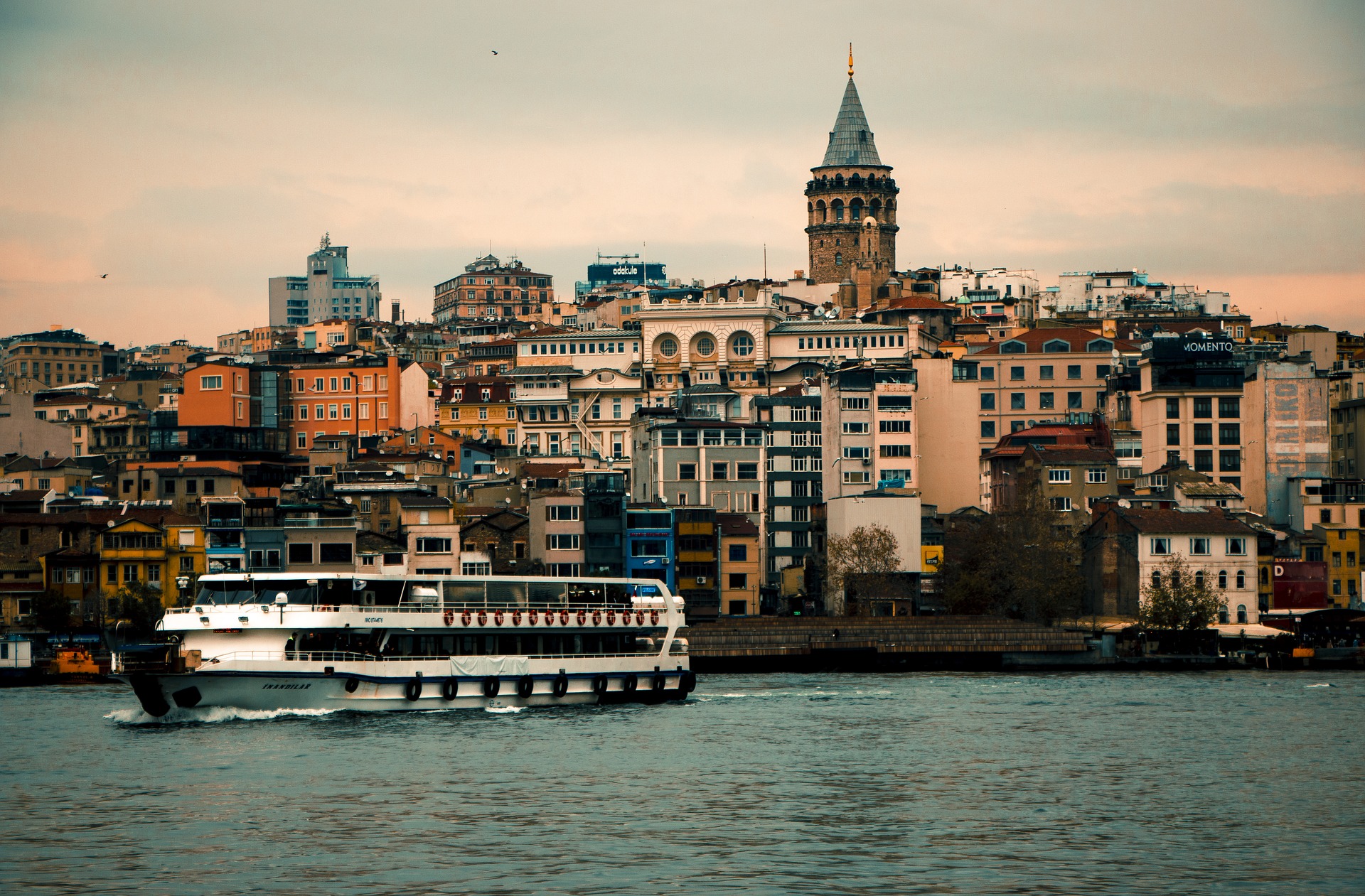 В Турции рассказали о строительстве альтернативного Босфорскому канала