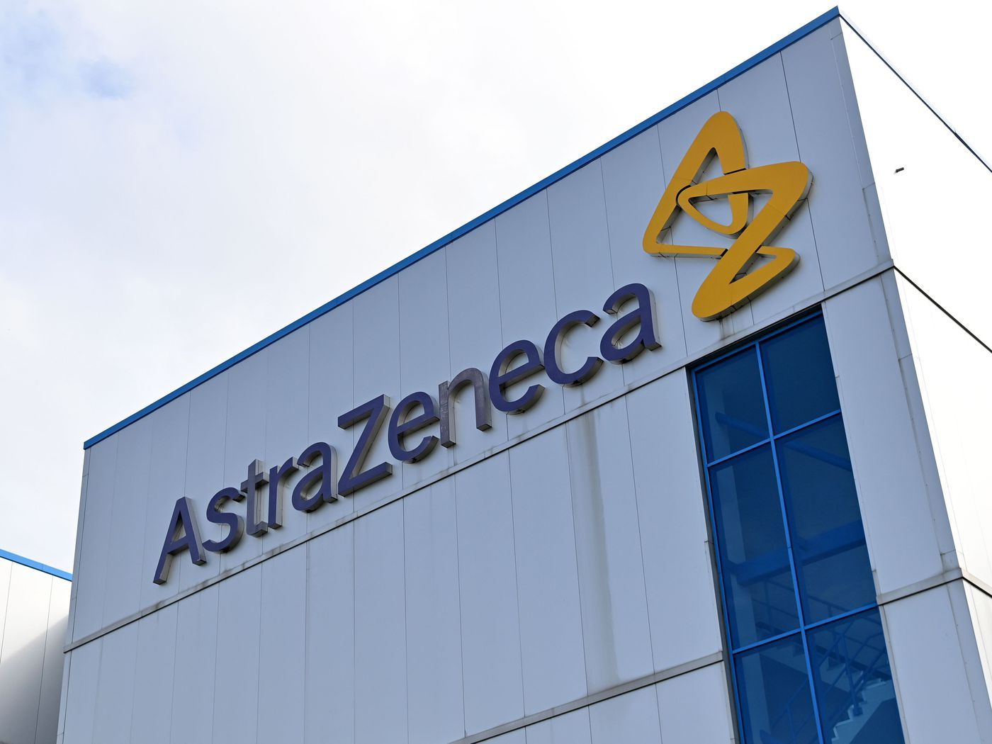 AstraZeneca: акция дешевле $ 100 для длительного удержания