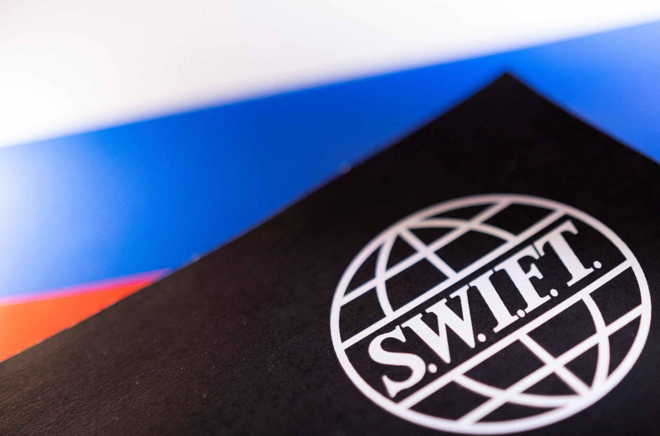 ЦБ РФ запретит SWIFT с 1 октября
