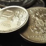 БКС: К новому падению рубля привели внешние факторы