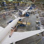 Рабочие Boeing отвергли 25% повышение зарплаты и объявили забастовку