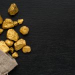 Французский фермер нашел золотые самородки на 4 миллиарда долларов
